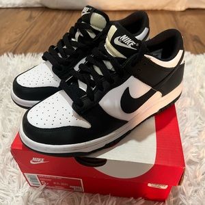 Nike Dunk Low (GS) - White / Black Panda 5Y